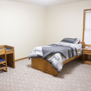 5064-Fishcreek-Dr-bed-room-W